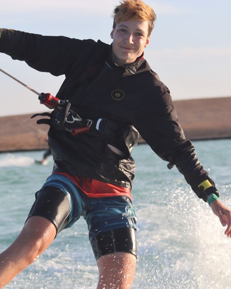 Ing. Jana Hrabalová (Jája) on a twin-tip in a lagoon on the Red Sea kite safari