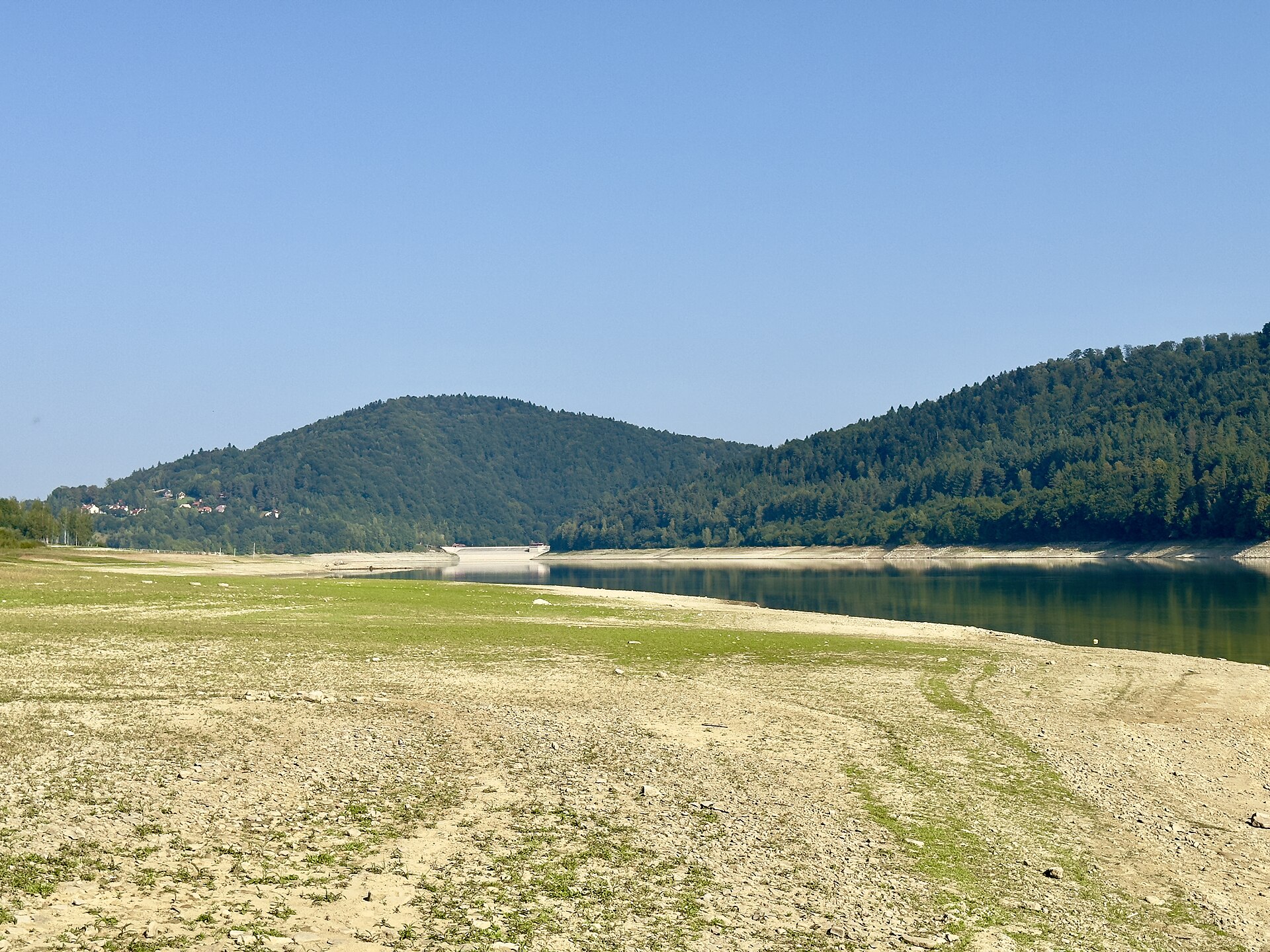 Klimkówka Lake, Klimkówka, Gorlice County, Poland, 2024, 04