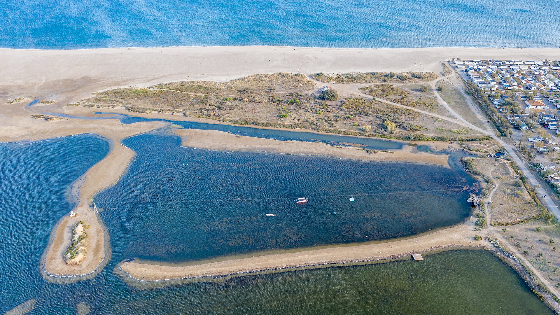 Glisse & Kite, Saint-Pierre-la-Mer, Fleury, département Aude - aerial view-0612