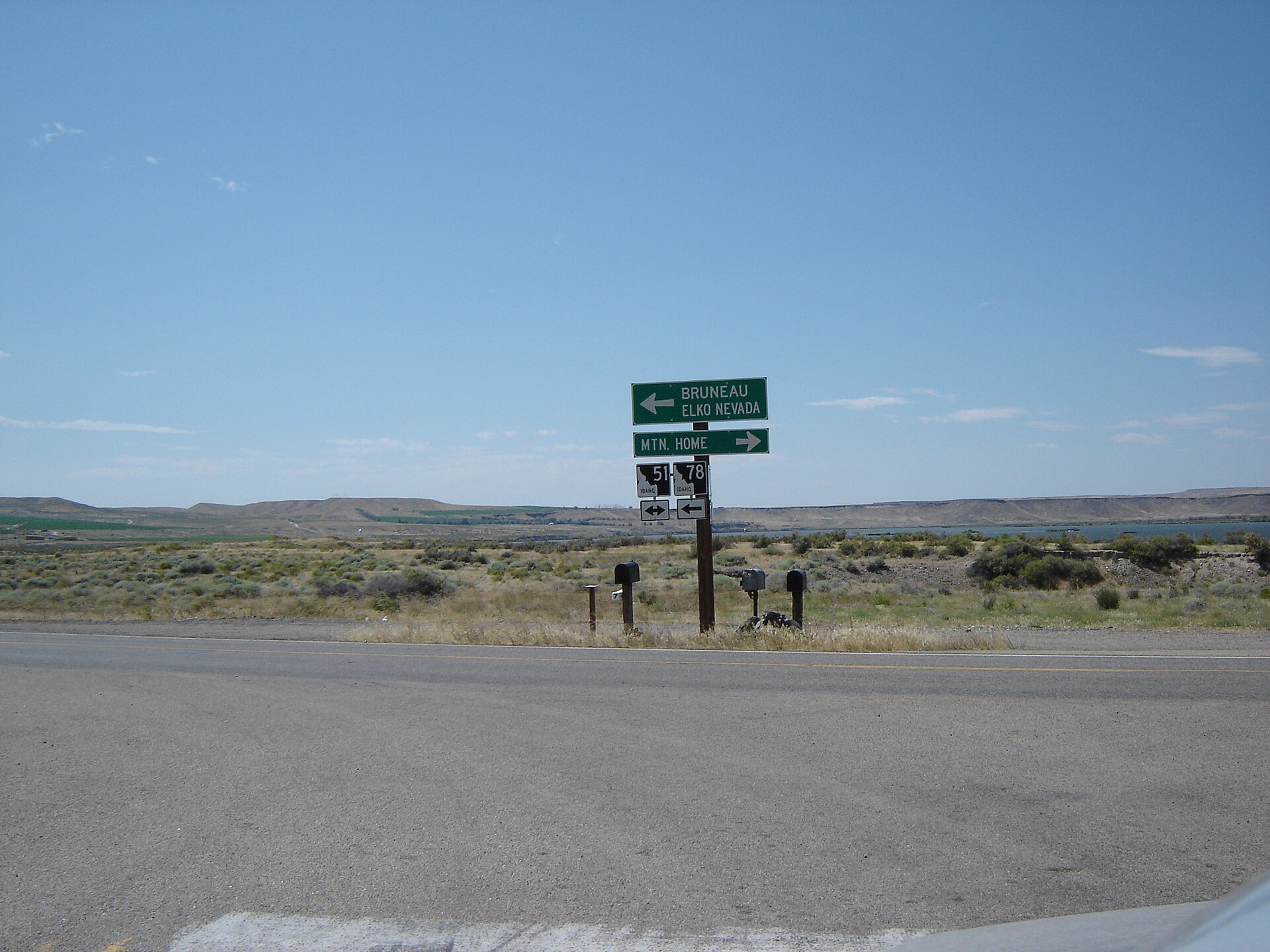 이정표 near by Bruneau Dunes State Park ID - panoramio